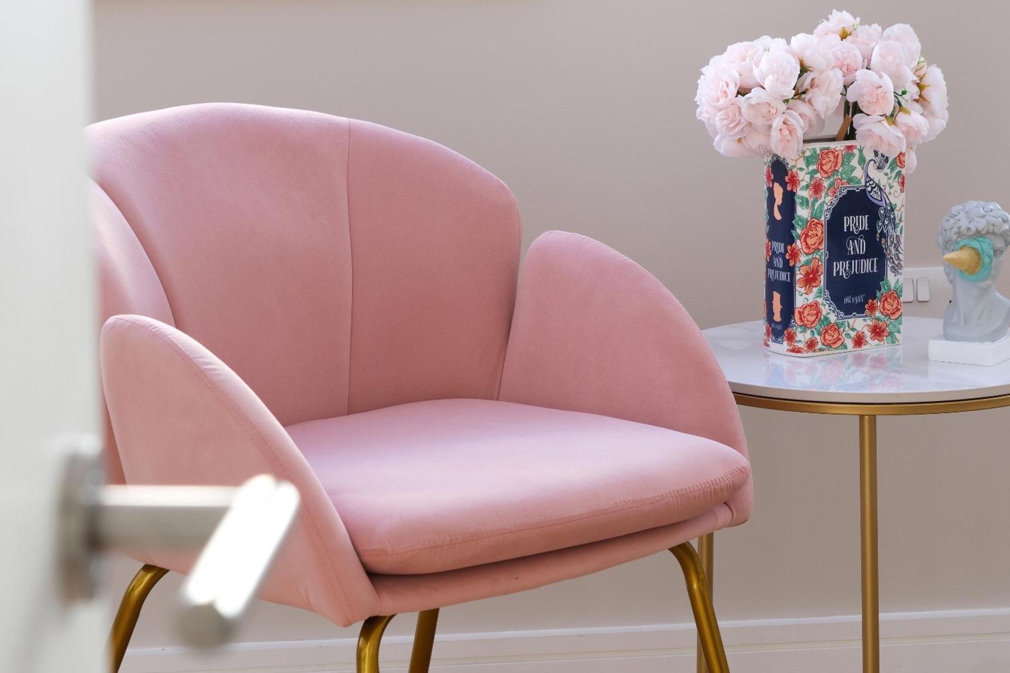 Dream - John Street Apartment