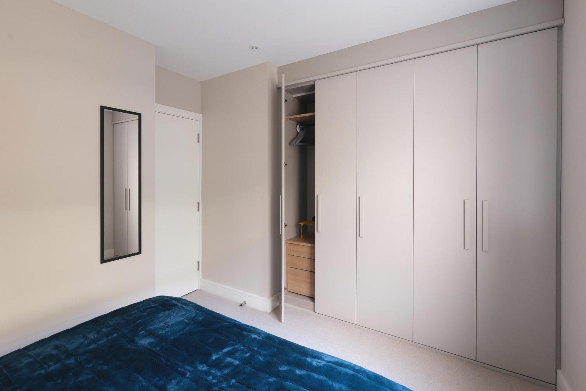 Dream - John Street Apartment